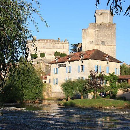 Hostellerie Les Griffons Bourdeilles Buitenkant foto