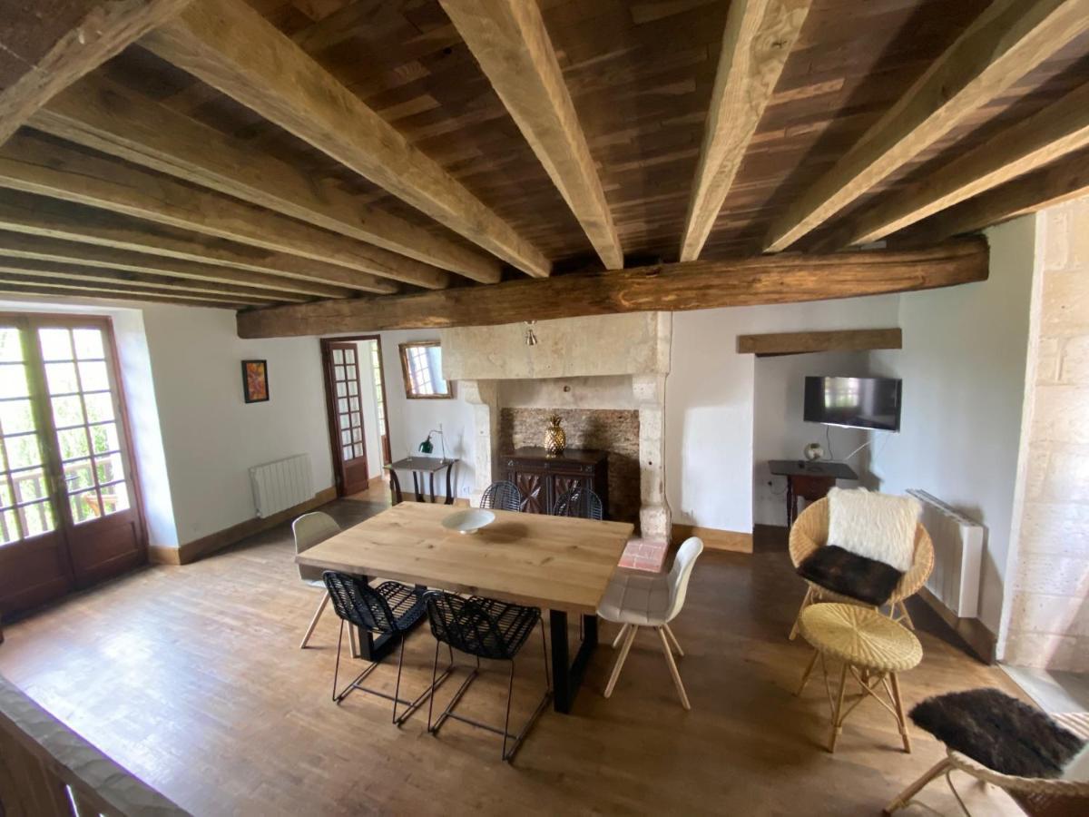Hostellerie Les Griffons Bourdeilles Buitenkant foto